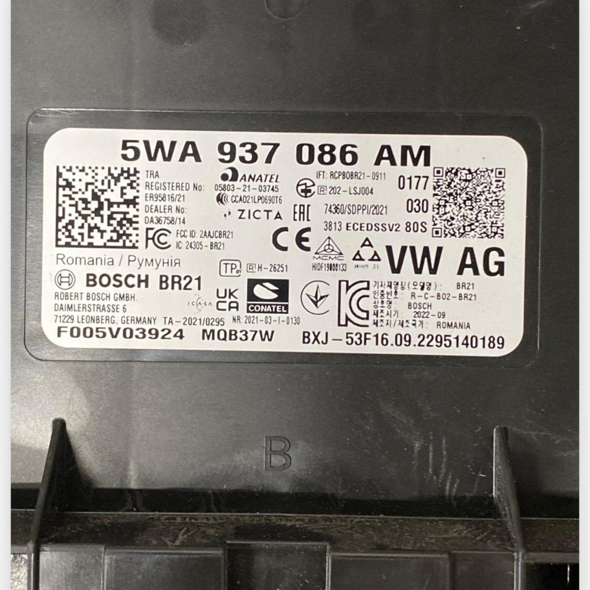 Centralina / body computer Skoda Octavia IV 2.0 Diesel (2019 - 2023) Cod: F005V03924 - F&P CRASH SRLS - Ricambi Usati