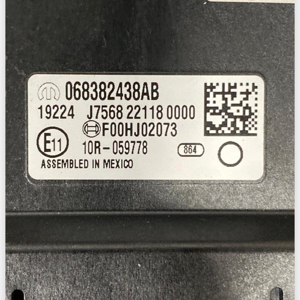 Centralina cofano / portellone posteriore Jeep Cherokee KL (2013 - 2023) Cod: 068382438AB - F&P CRASH SRLS - Ricambi Usati