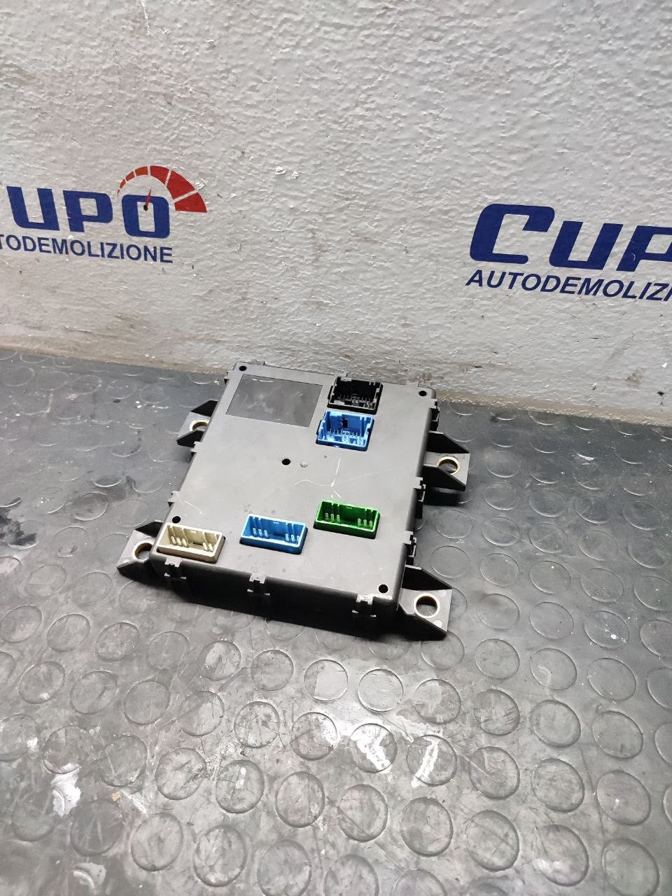 Centralina comfort Lancia Thesis cod 60679967 - F&P CRASH SRLS - Ricambi Usati
