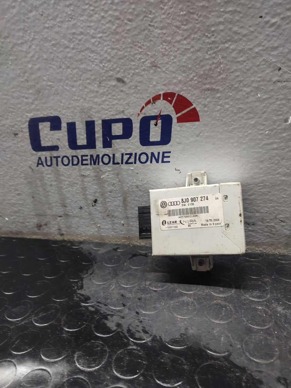 Centralina controllo pressione pneumatici Audi TT ( 8j - mk2 ) cod 8j0907274 - F&P CRASH SRLS - Ricambi Usati