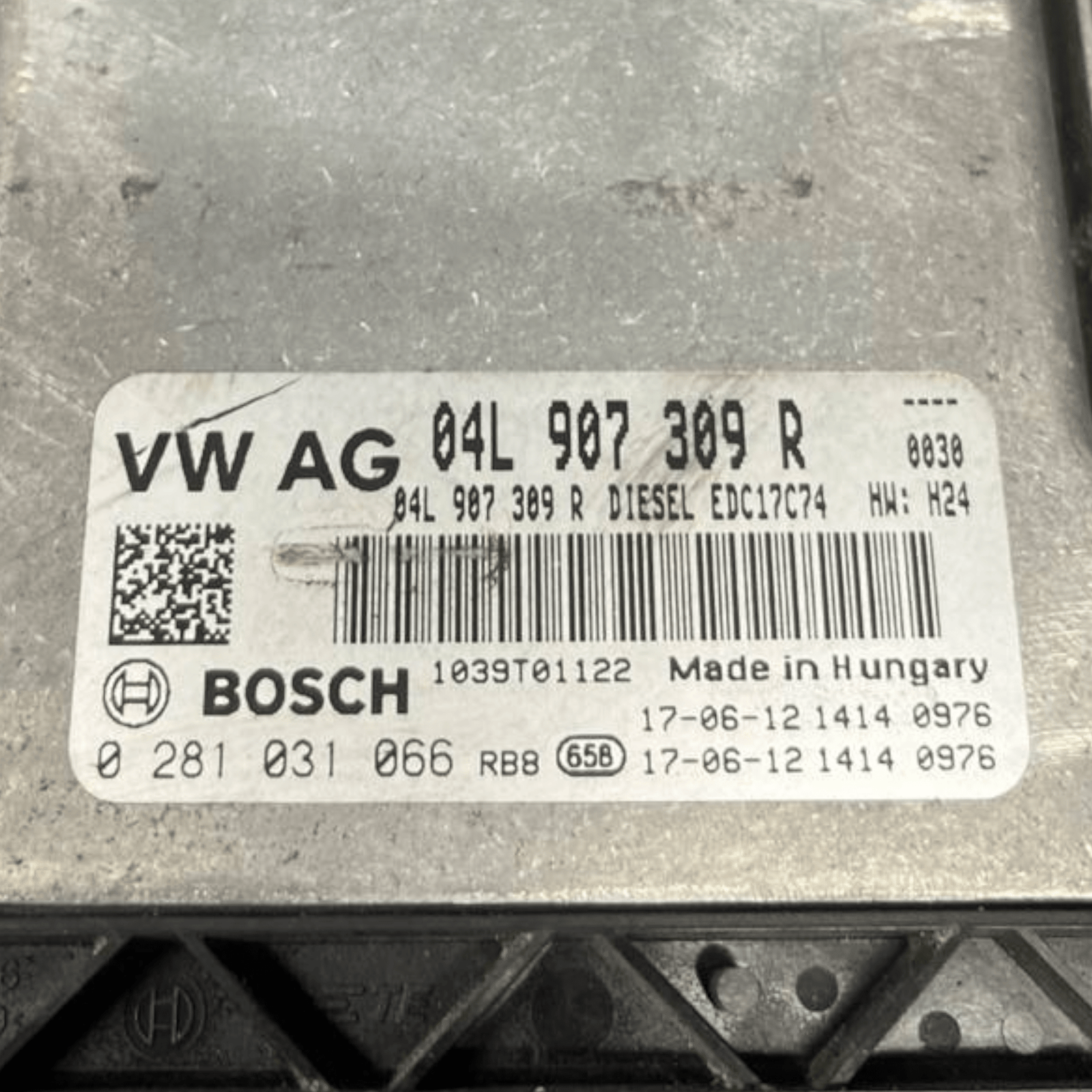 Centralina Ecu Motore Seat Leon III 2.0 Diesel (2012 al 2019) cod: 04L907309R / cod: 0281031066 - F&P CRASH SRLS - Ricambi Usati