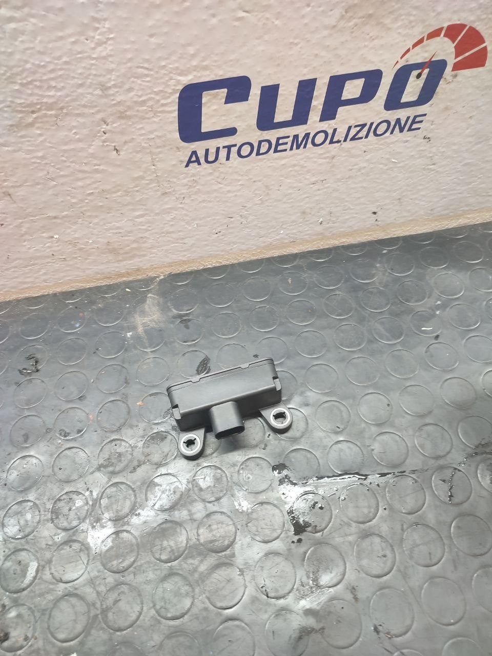 Centralina Esp Porsche Macan ( 95b ) cod 95b907637e - F&P CRASH SRLS - Ricambi Usati