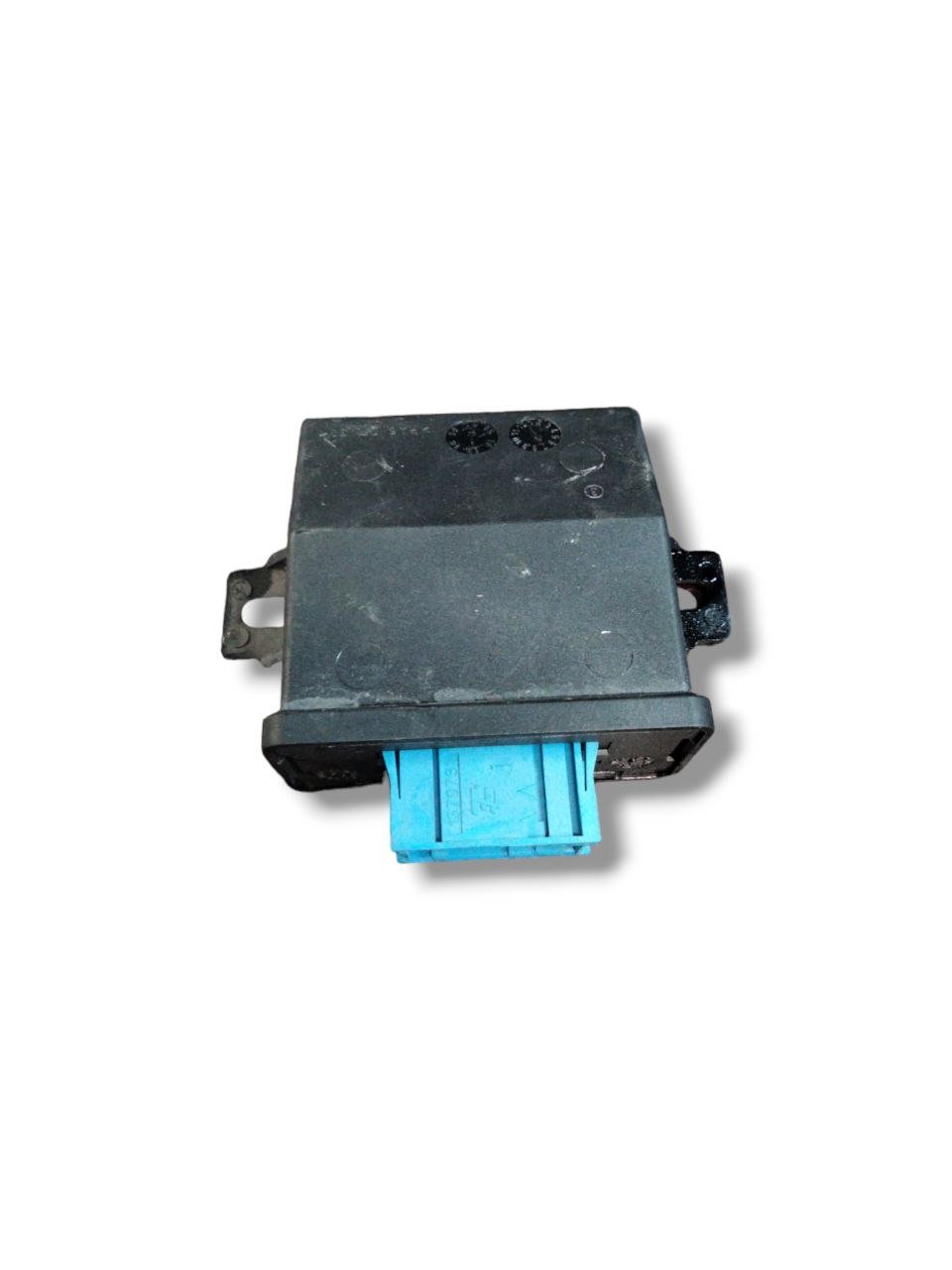 Centralina Fari Peugeot 308 II 1.6 diesel (2013-2021) cod.9678244780 - F&P CRASH SRLS - Ricambi Usati