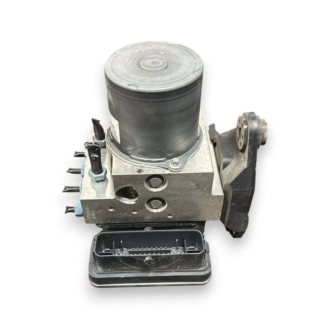Dettaglio Centralina ABS Audi A4 8W 2015–2019 OEM 8W0907379HREP - foto 2