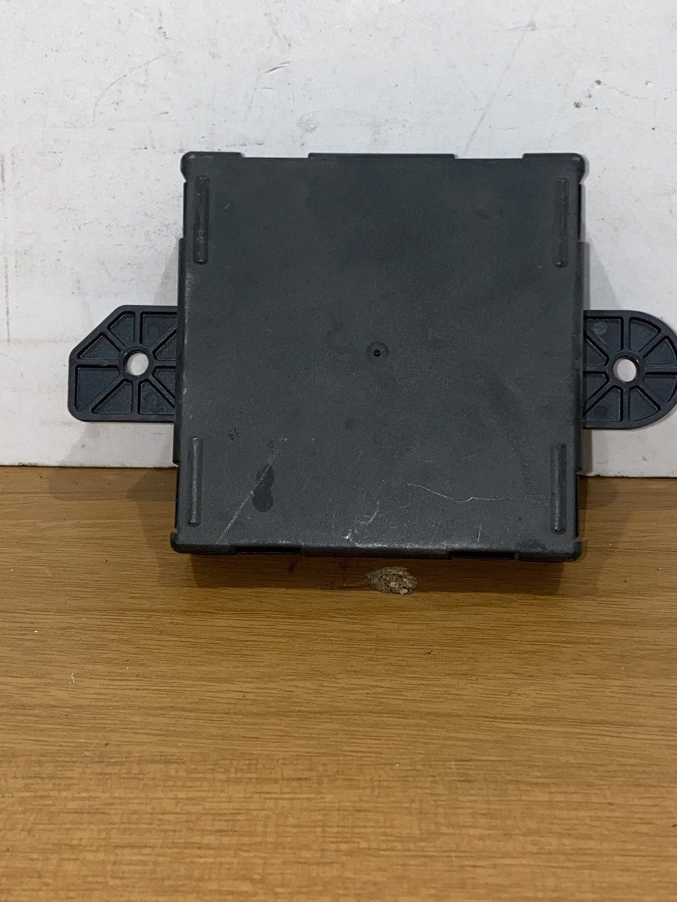 centralina modulo di controllo porta ant sx chrysler gand voyager 2008 2016 00404001b2 - F&P CRASH SRLS - Ricambi Usati