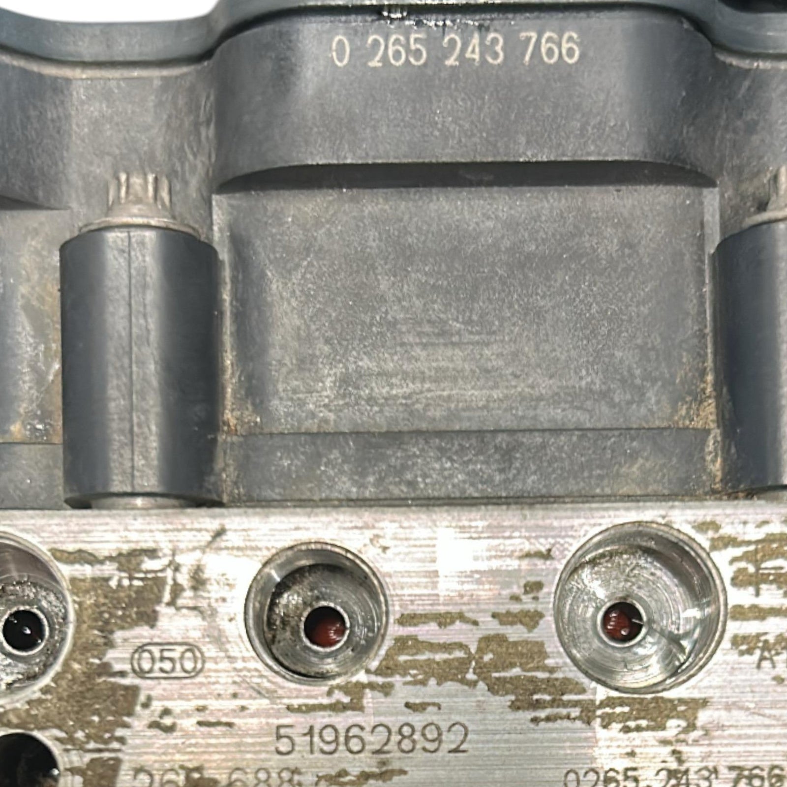 Centralina / Pompa ABS Fiat Qubo cod.51962892 1.3 Diesel (2008 > 2019) cod.0265243766 - F&P CRASH SRLS - Ricambi Usati