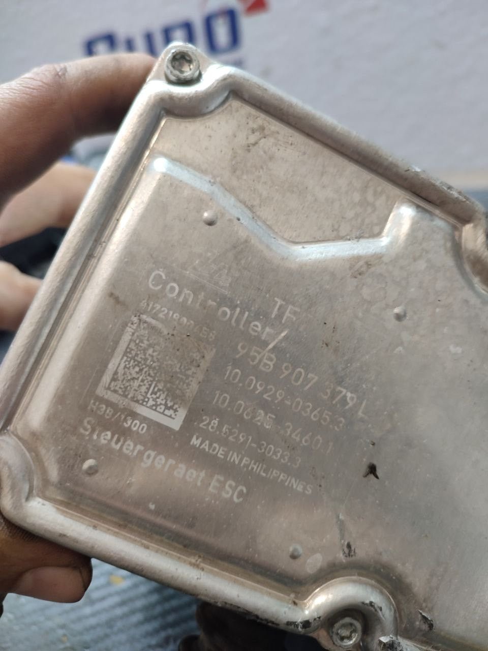 Centralina pompa abs Porsche Macan 95b cod 95b614518l - F&P CRASH SRLS - Ricambi Usati