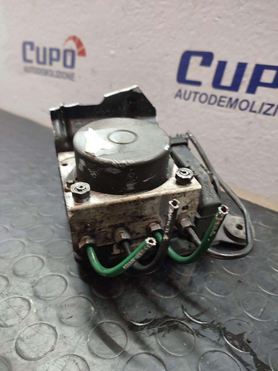 Centralina Pompa Abs RENAULT SCENIC 1.6 (2007) cod: 0265232067 - F&P CRASH SRLS - Ricambi Usati