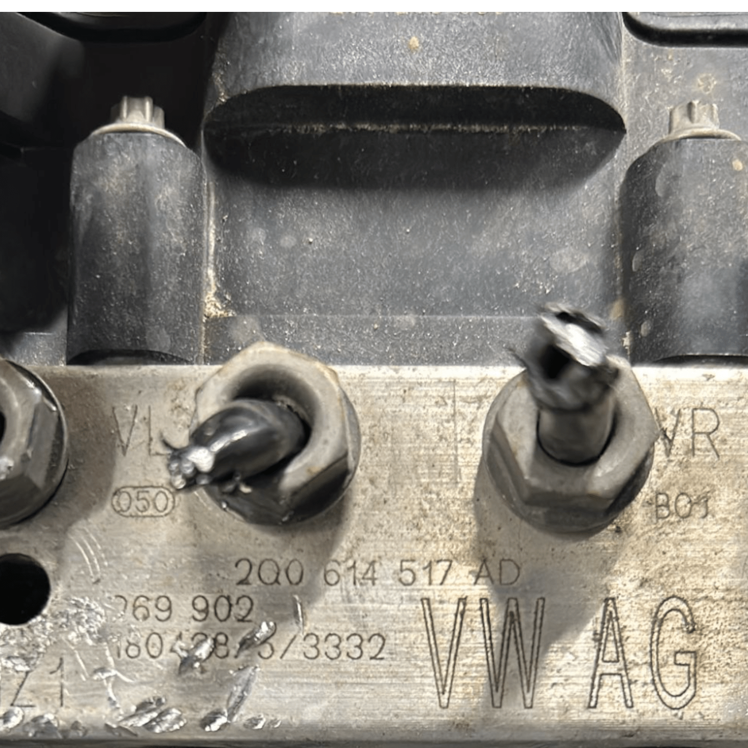 Centralina Pompa Abs Volkswagen Polo AW1 1.6 Diesel cod:2Q0614517AD (2017 >) - F&P CRASH SRLS - Ricambi Usati