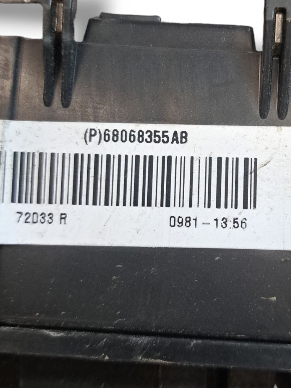 Centralina Portafusibili / Scatola Fusibili Fiat Freemont 2.0 diesel (2007 - 2015) COD:68068355AB - F&P CRASH SRLS - Ricambi Usati