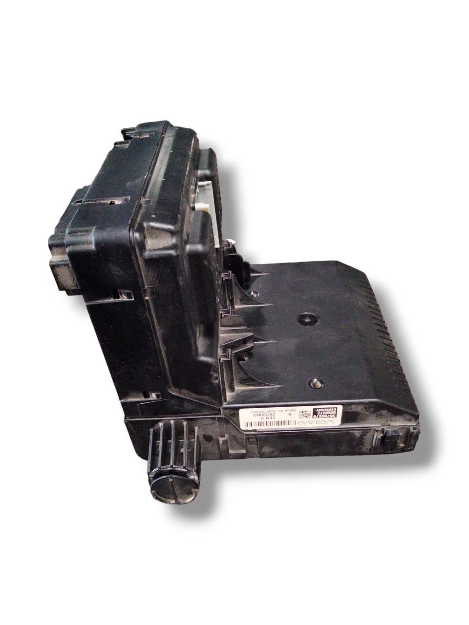 Centralina / Scatola Fusibili Volvo XC 90 2.4 diesel (2002 - 2014) cod.30786579 - F&P CRASH SRLS - Ricambi Usati