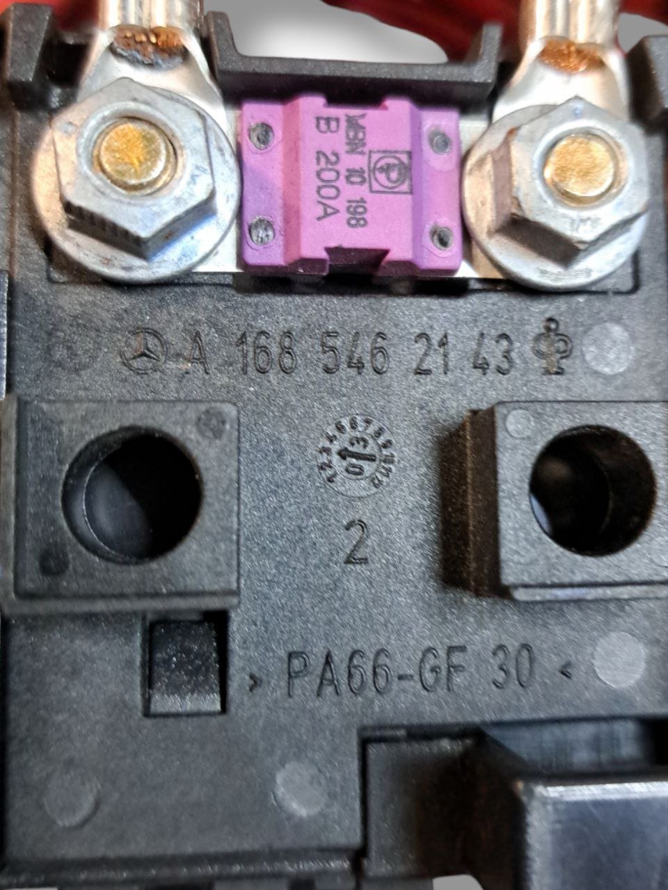 Centralina Scatola PortaFusibili Mercedes - Benz Classe A W168 1.7 diesel (1997 - 2004) COD:A1685462143 - F&P CRASH SRLS - Ricambi Usati