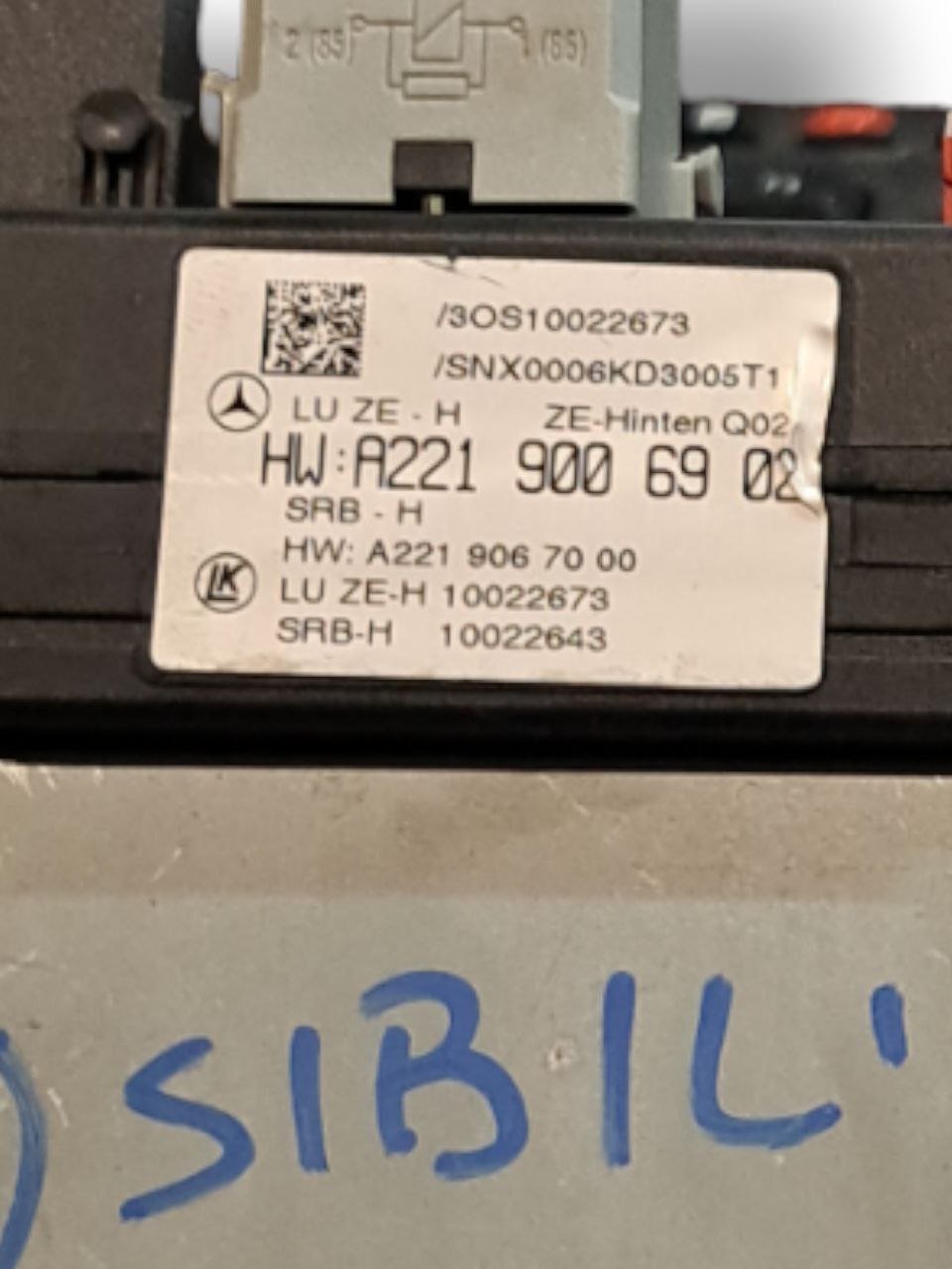 Centralina Scatola Portafusibili Mercedes - Benz Classe S W221 3.2 Diesel (2005 - 2013) COD:A2219006902 - F&P CRASH SRLS - Ricambi Usati