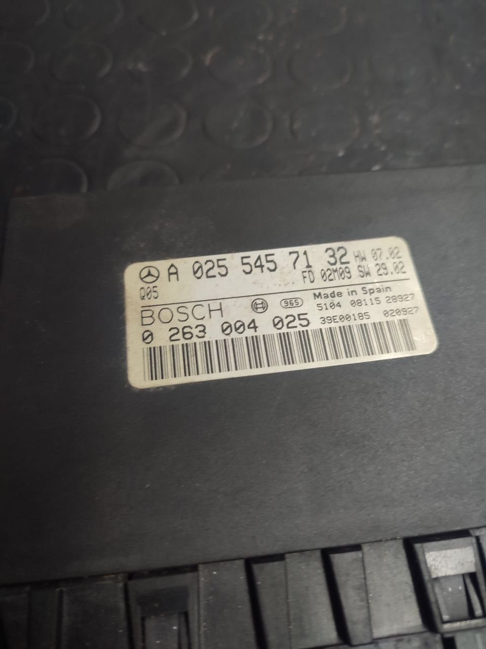 Centralina sensori di parcheggio Mercedes classe E w211 220 cdi ( berlina - 2005 - 646961 ) cod a0255457132 - F&P CRASH SRLS - Ricambi Usati