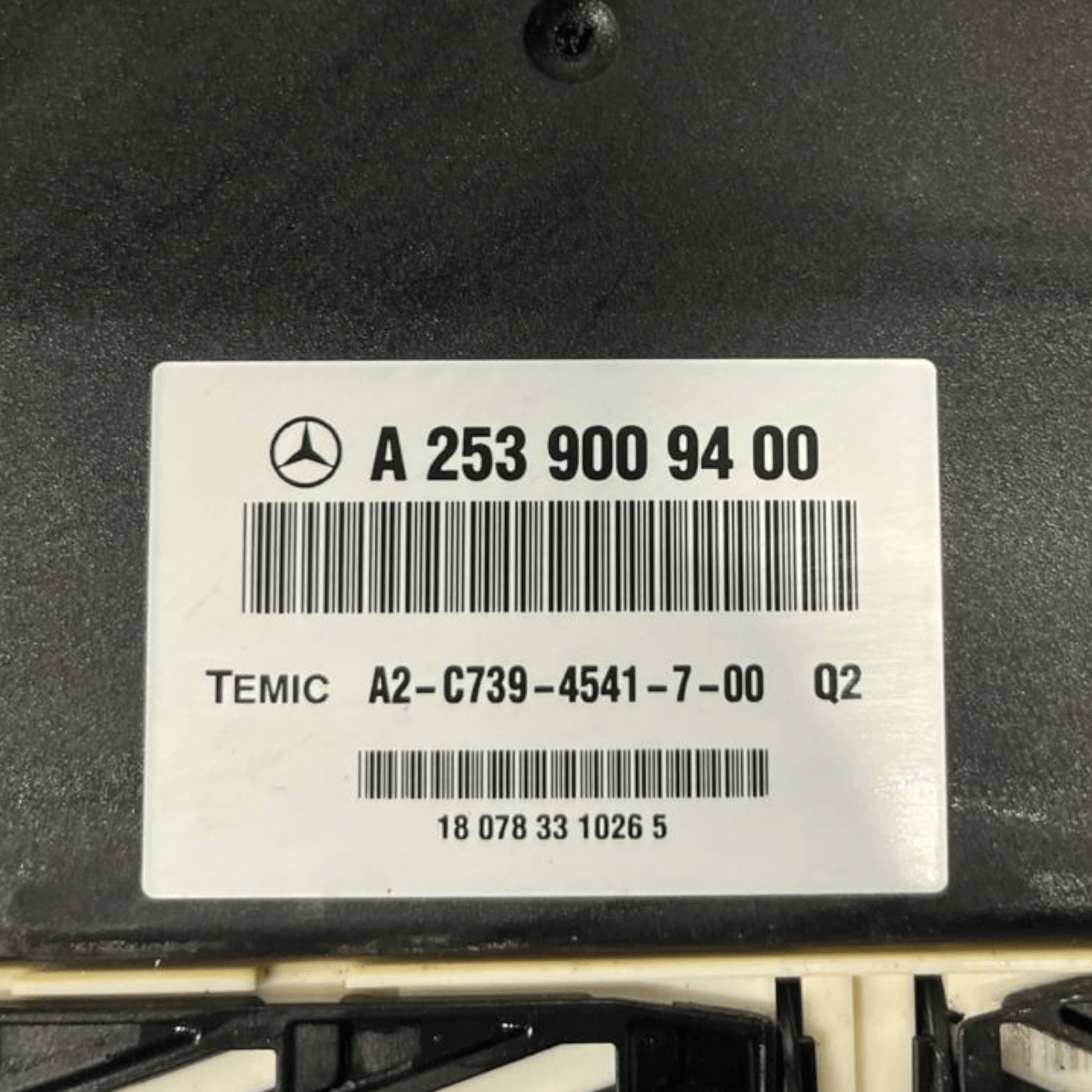 Centralina Sospesioni ad Aria posteriori Mercedes - Benz Glc X253 (2015 al 2022) cod: A2539009400 - F&P CRASH SRLS - Ricambi Usati