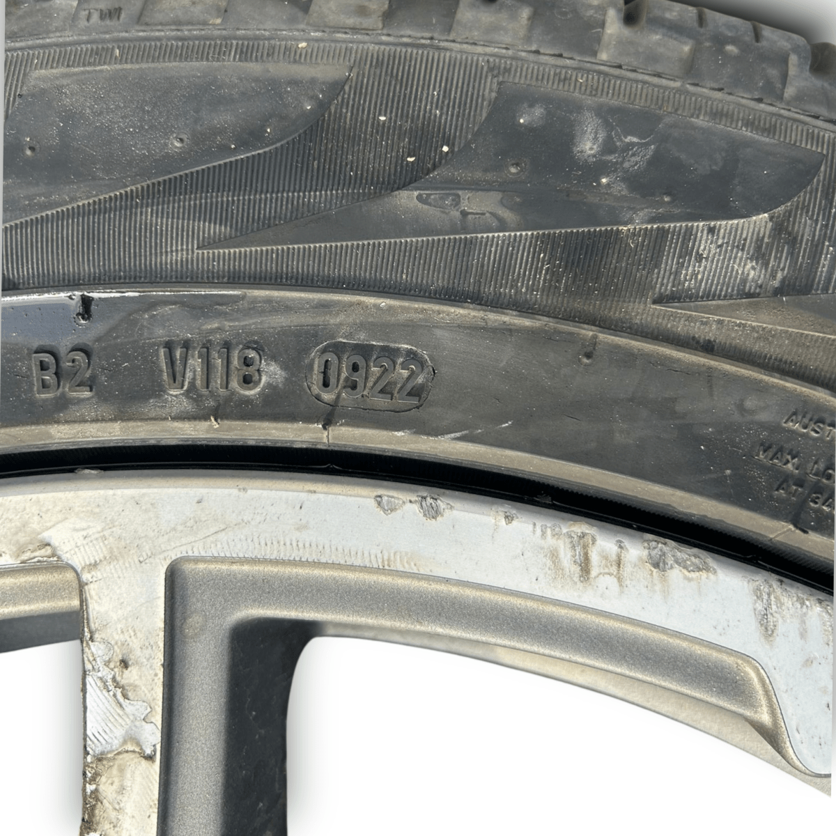 Cerchi in lega maserati levante cod:670044708 (2016 >) (295/40 r20) (265/40 r20) - F&P CRASH SRL - Ricambi Usati