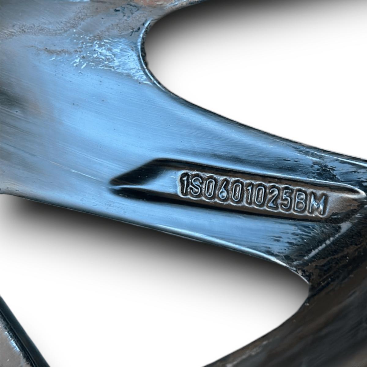 Cerchi in lega volkswagen up cod:1S0601025bm (2011 > 2024) (185/55 r15) - F&P CRASH SRL - Ricambi Usati