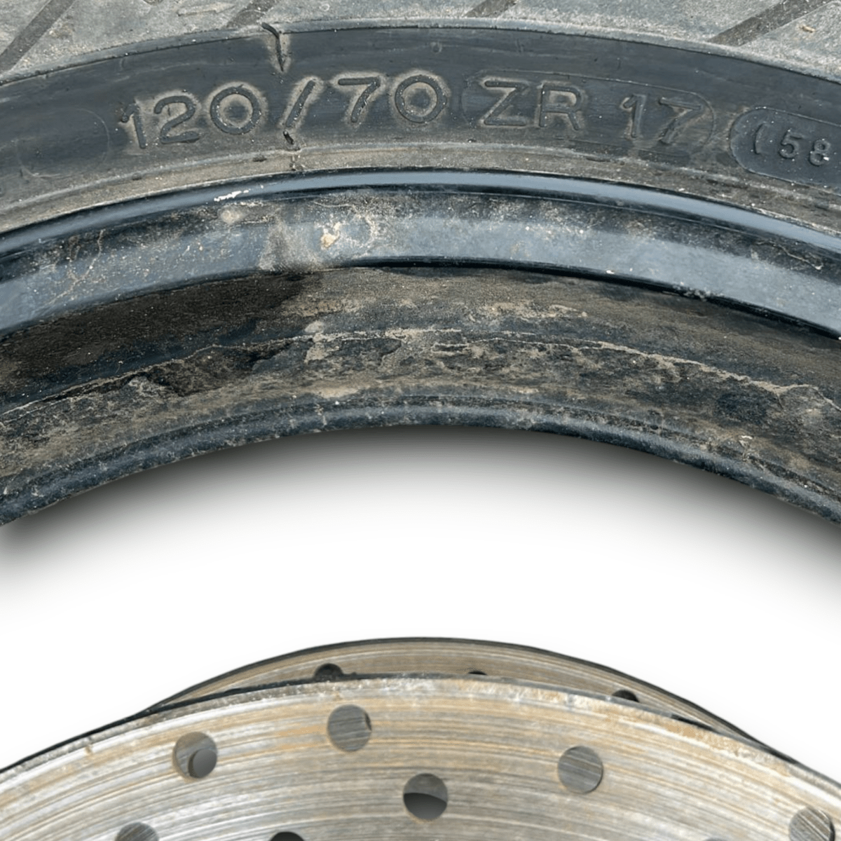 Cerchio anteriore suzuki gsx 750 f (1999 > 2006) (120/70 r17) - F&P CRASH SRL - Ricambi Usati