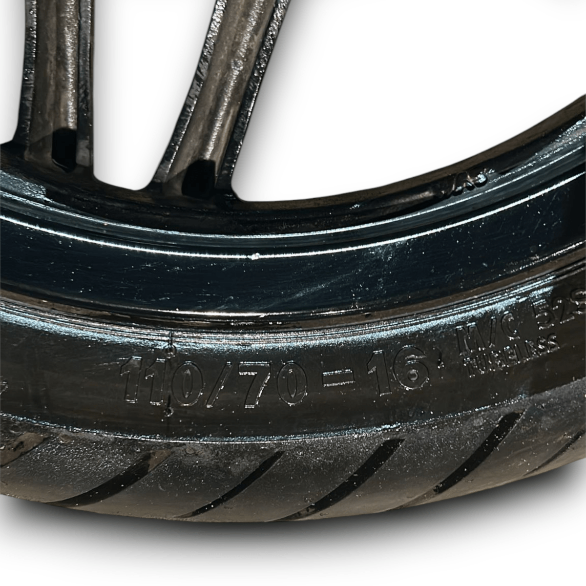 cerchio anteriore sym joyride 300 (2022 > 2024) (110 / 70 r16) - F&P CRASH SRL - Ricambi Usati