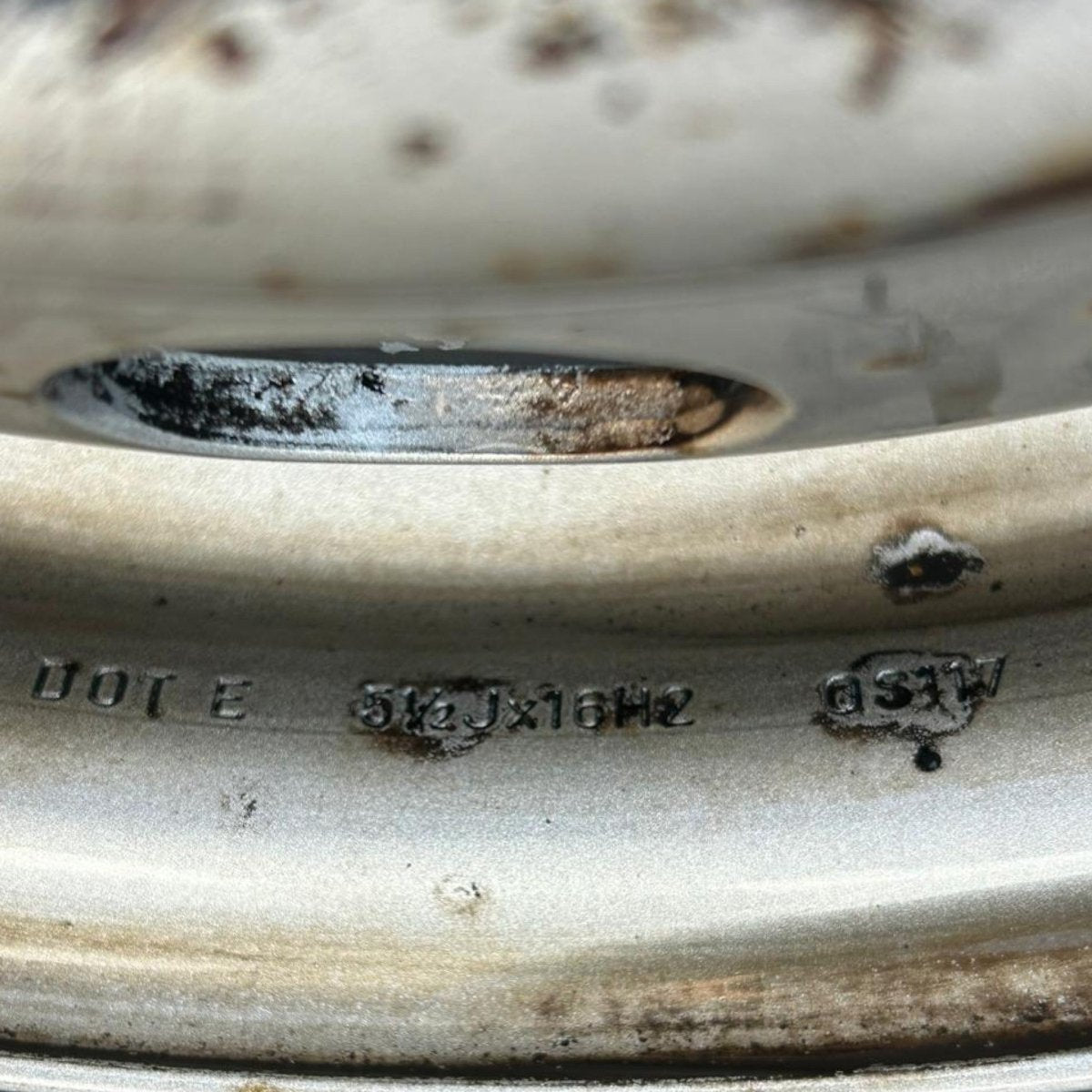 Cerchio in ferro mercedes sprinter w910 cod:A9074014700 (2018 >) (205/75 r16) ruota gemellata posteriore esterna - F&P CRASH SRLS - Ricambi Usati