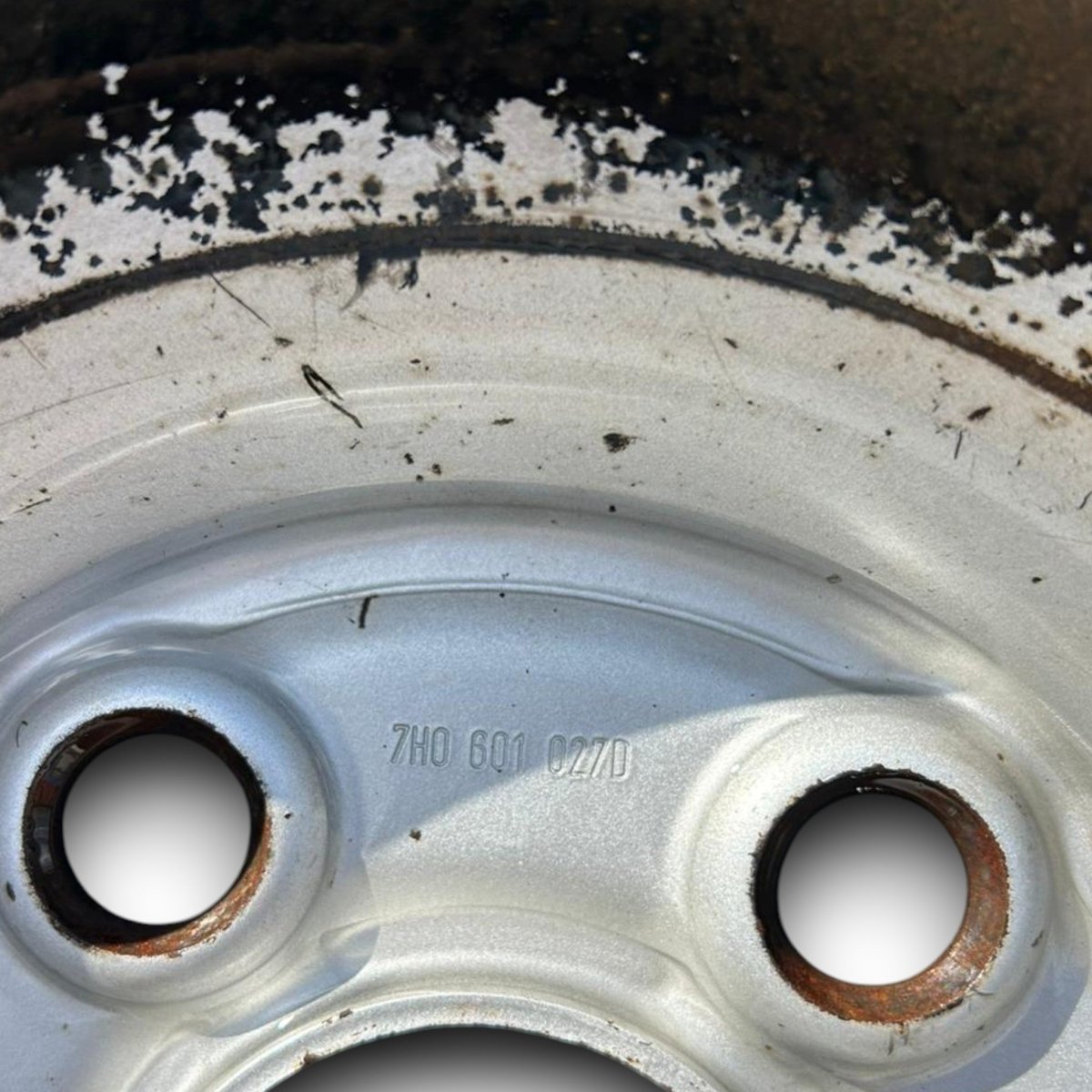 Cerchio in ferro volkswagen transporter cod:7H0601027D (2005 > 2015) (215/65 r16) - F&P CRASH SRLS - Ricambi Usati