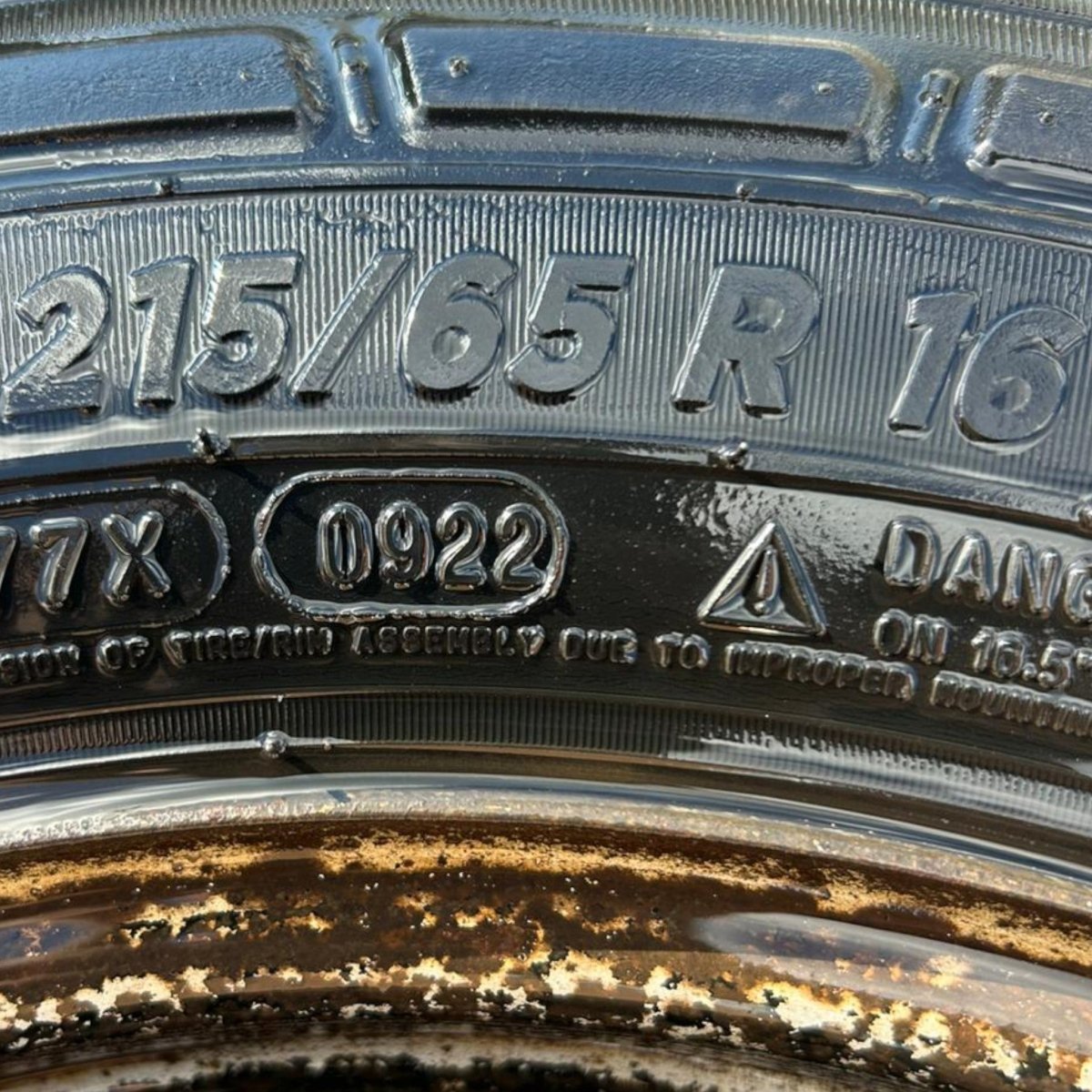 Cerchio in ferro volkswagen transporter cod:7H0601027D (2005 > 2015) (215/65 r16) - F&P CRASH SRLS - Ricambi Usati