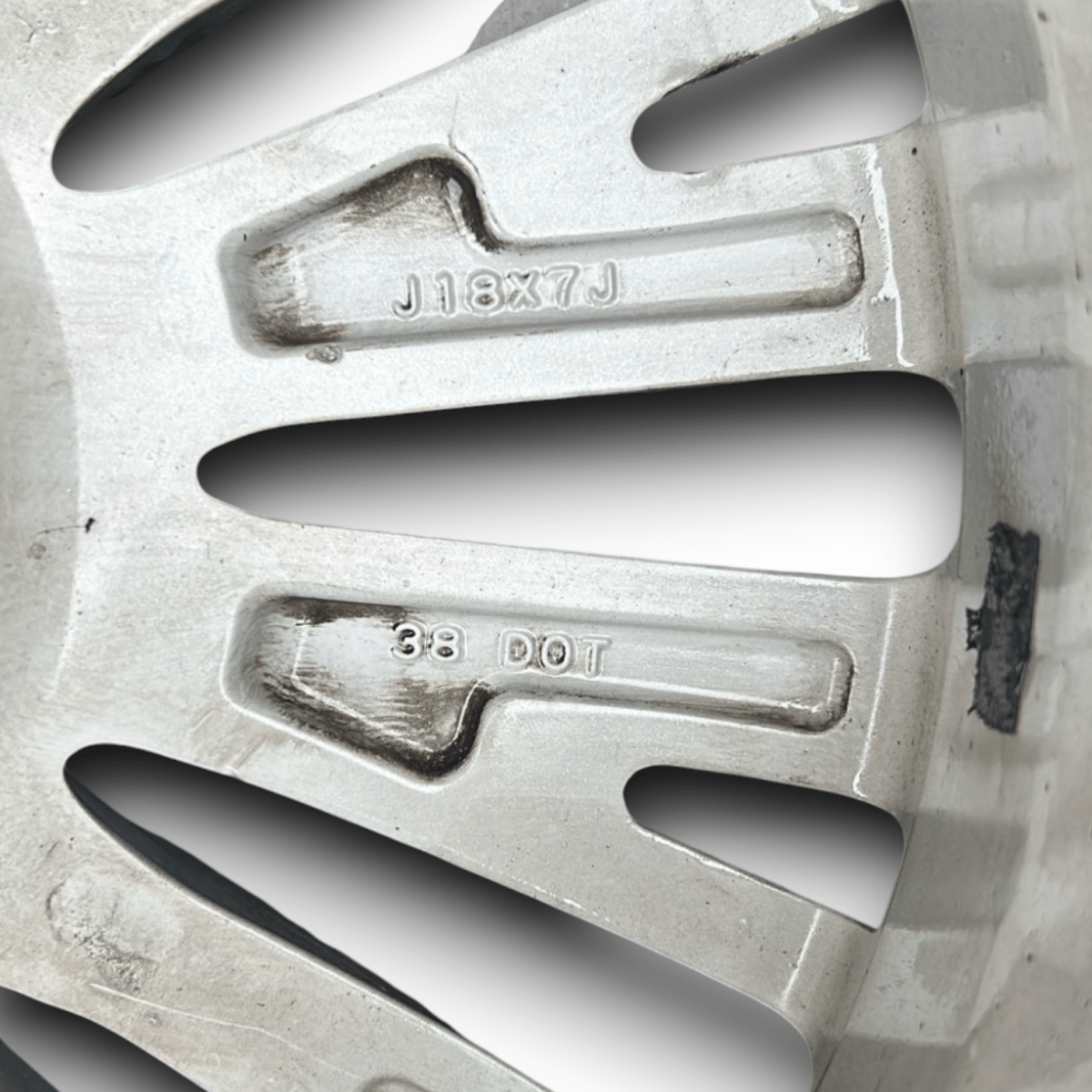 Cerchio In Lega Mitsubishi Outlander (225/55 R18) (2019 > 2021) - F&P CRASH SRLS - Ricambi Usati