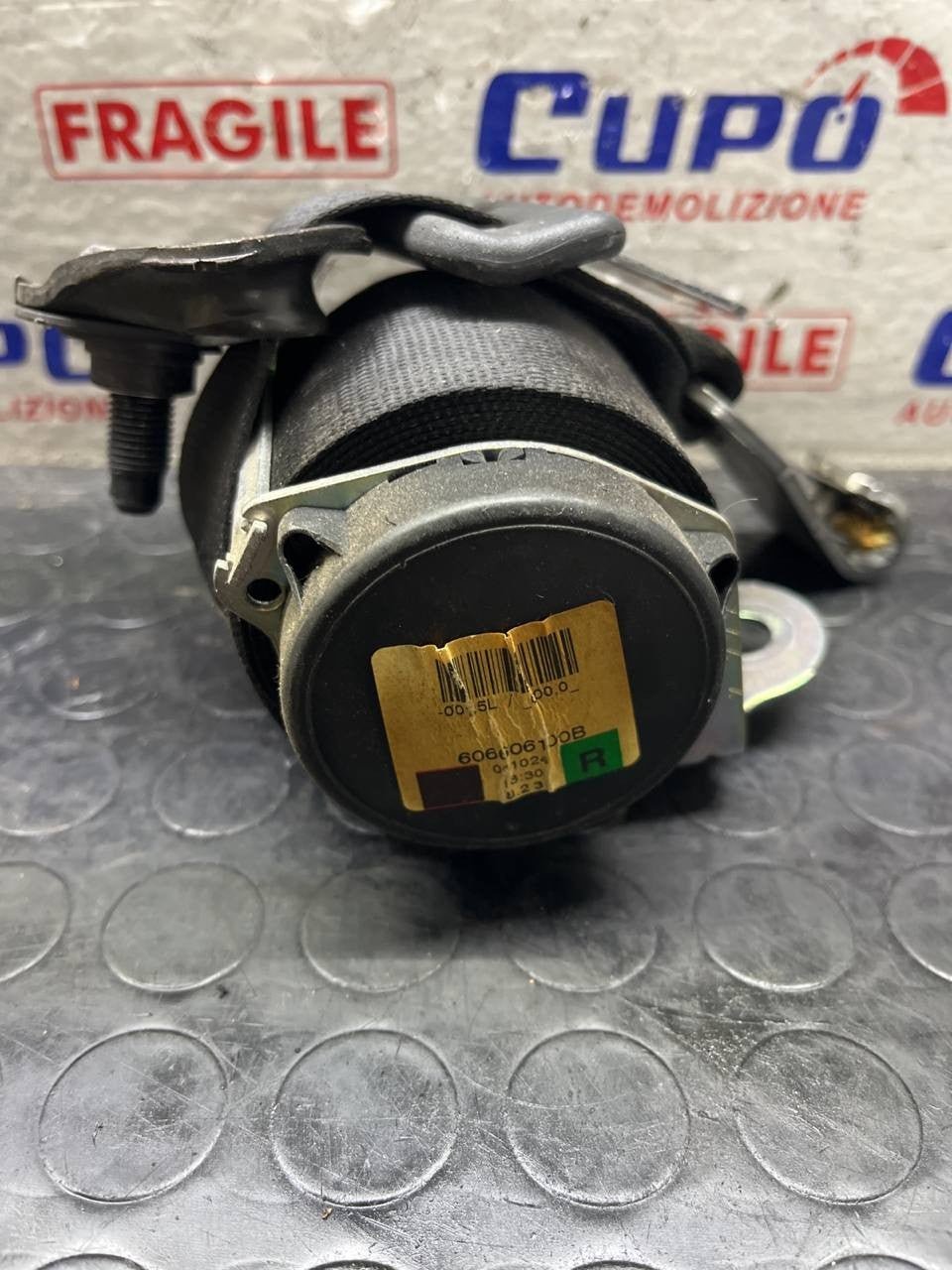 Cintura anteriore destra Opel Zafira (2008) cod: 606606100b - F&P CRASH SRLS - Ricambi Usati