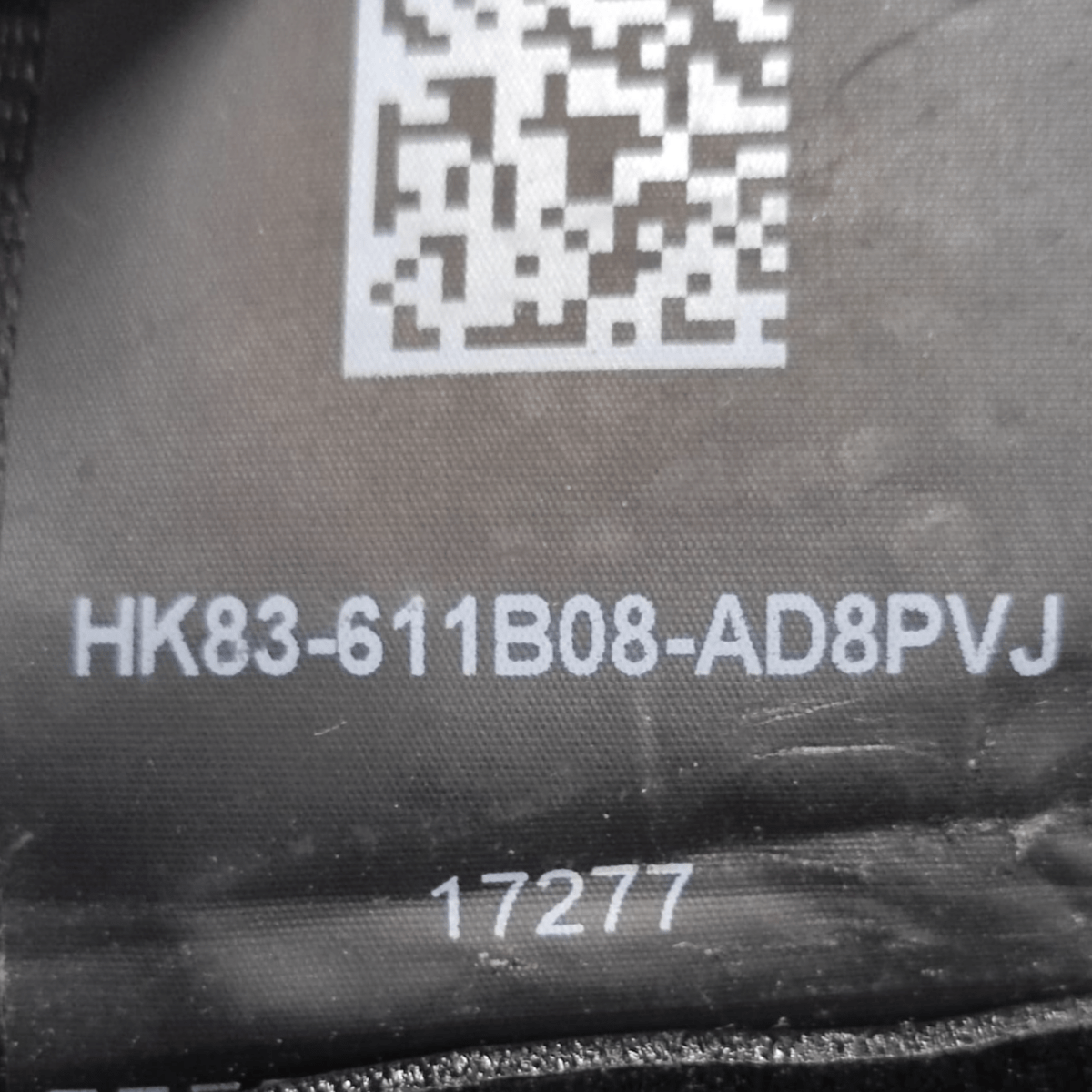 Cintura di sicurezza anteriore destro range rover velar cod: hk83611b08bd (2017 - ) - F&P CRASH SRLS - Ricambi Usati
