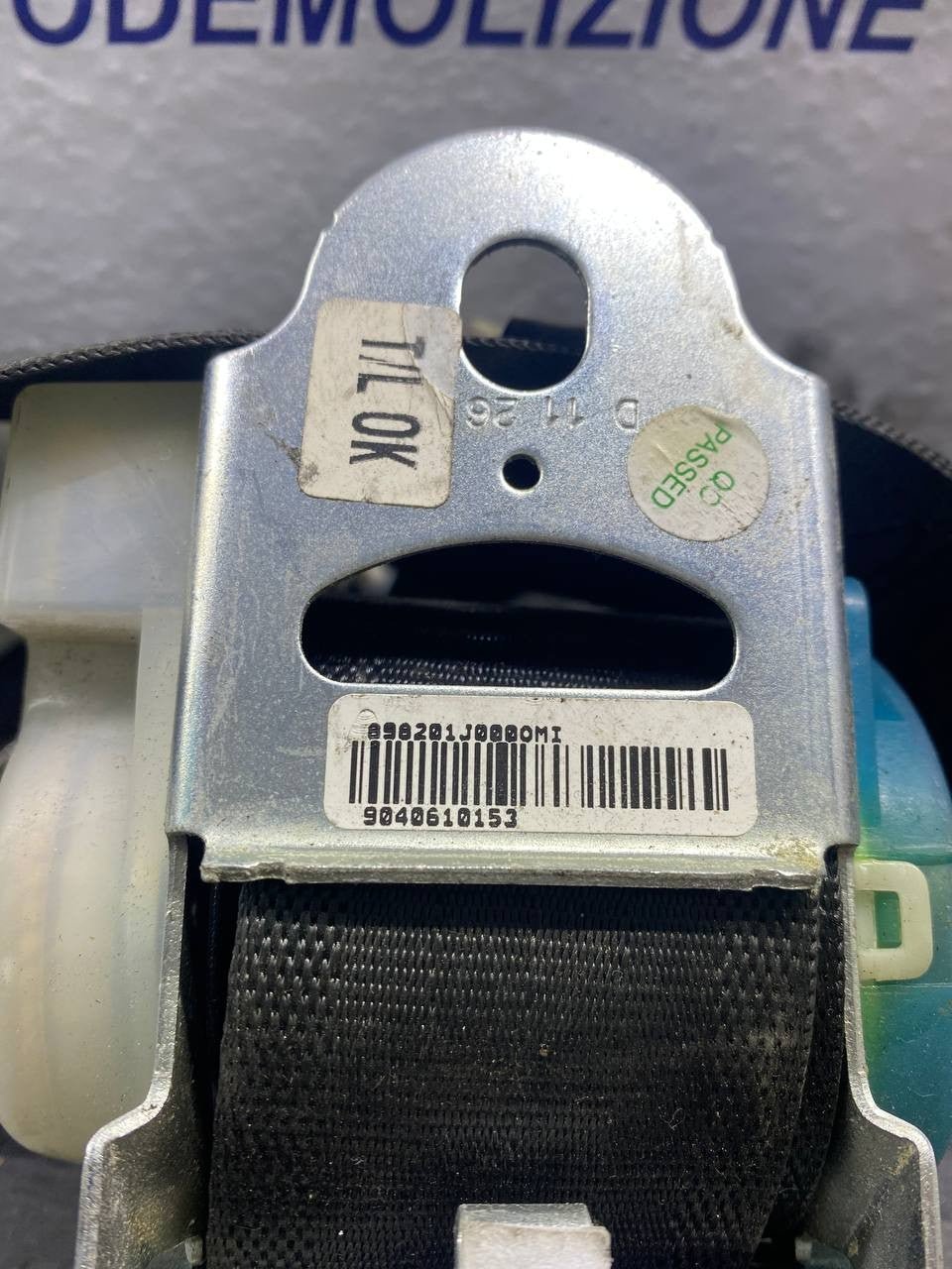 Cintura di sicurezza posteriore destra Hyundai i20 cod:890201j00omi - F&P CRASH SRLS - Ricambi Usati