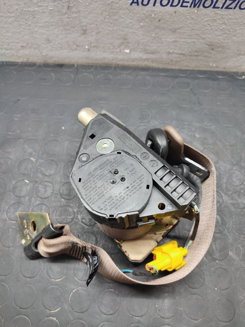 Right Rear Seat Belt Jaguar S-Type (2002) Code: 4R83-F611B68-AAAMB - F&P CRASH SRLS - Used Parts