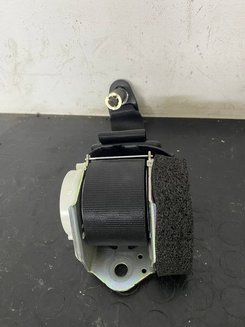 Cintura di sicurezza posteriore destra Jeep Renegade (2017) cod:07356374420 - F&P CRASH SRLS - Ricambi Usati