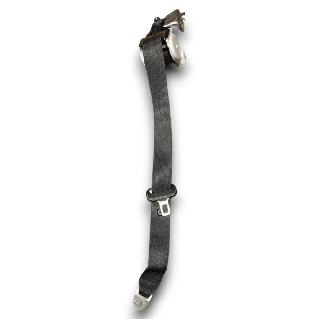 Dettaglio Cintura di sicurezza posteriore destra Toyota Auris dal 2012 OEM 7336002720C0 - foto 2