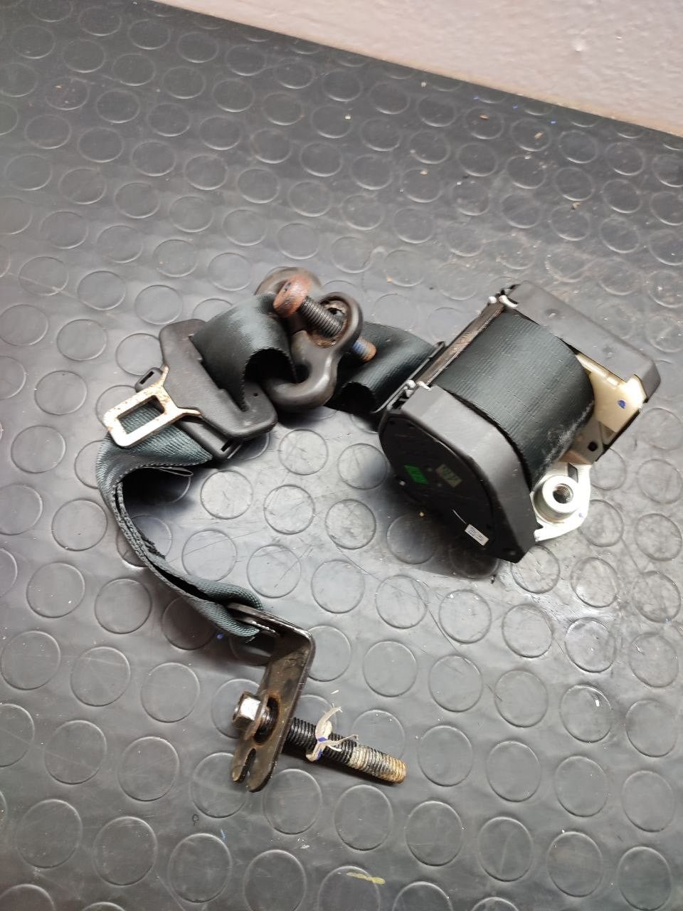 Cintura di sicurezza posteriore sinistra FORD ECOSPORT II - F&P CRASH SRLS - Ricambi Usati