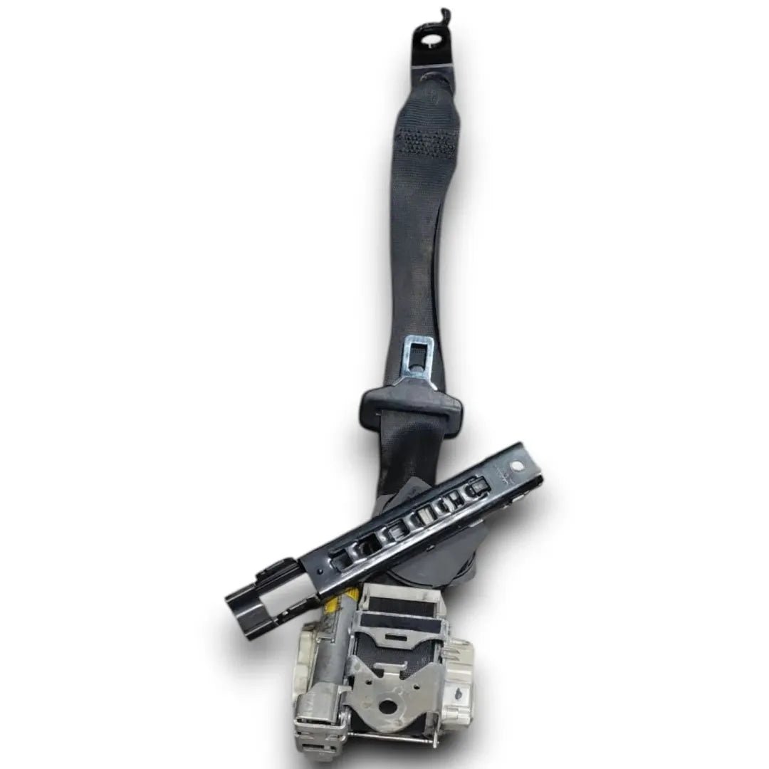 Cintura di sicurezza posteriore sinistra Mercedes-Benz Classe E dal 2009 OEM 34088405D - F&P CRASH SRL - Ricambi Usati