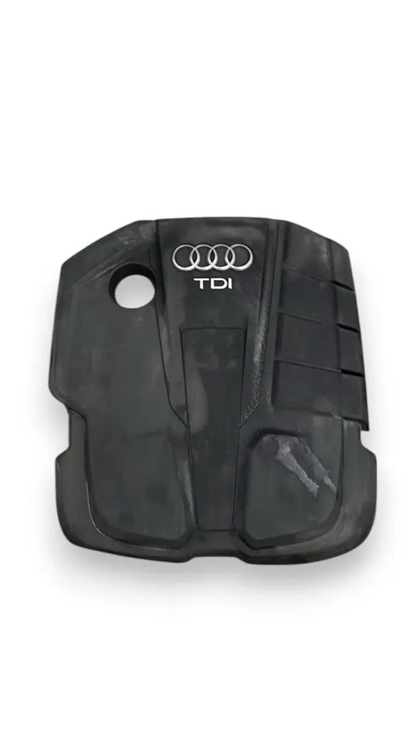 Cofano motore posteriore Audi A4 8W 2015–2019 cod. 04L103925P