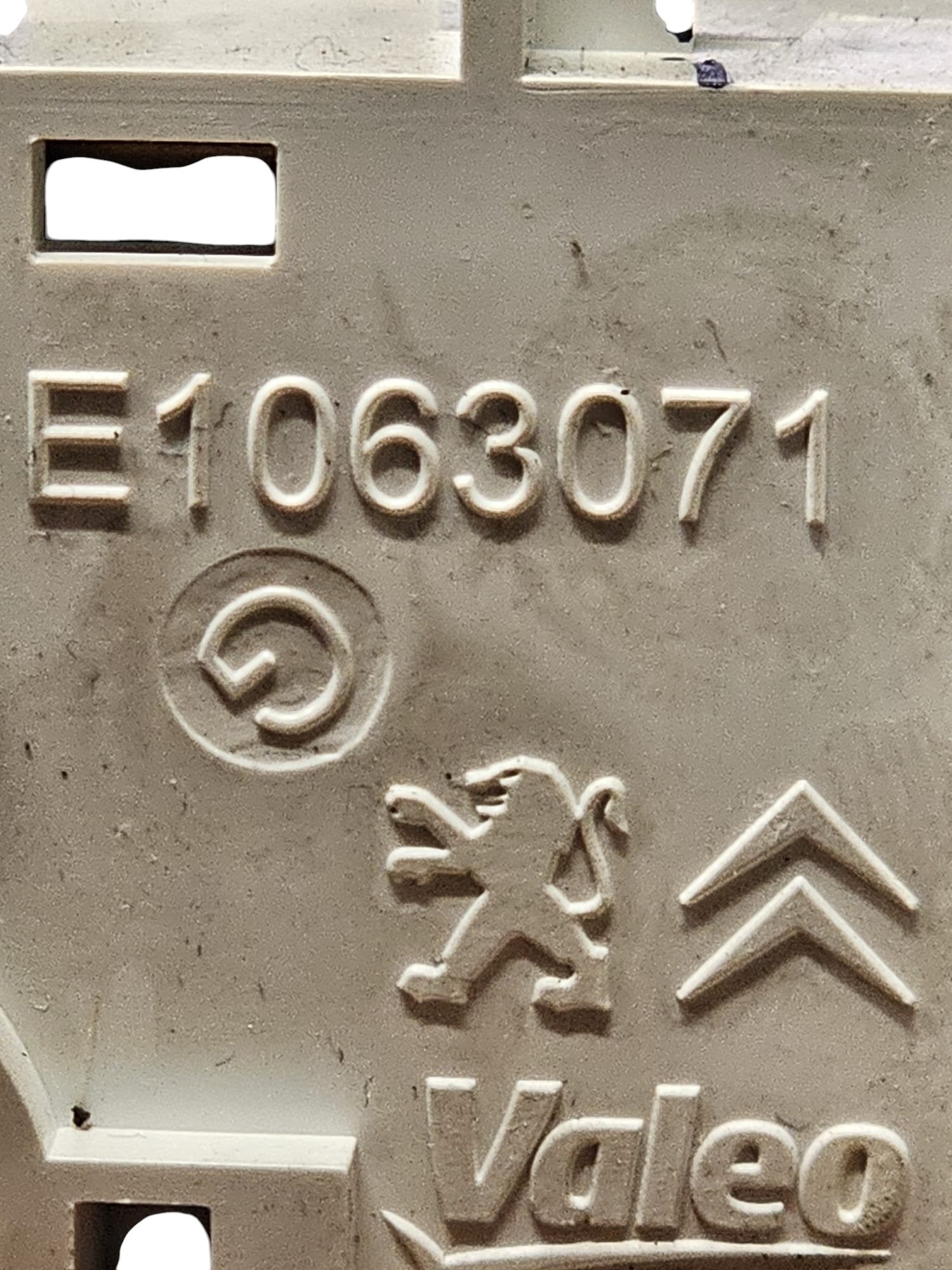 Comandi Clima Citroen C3 (2016 - 2023) Cod:E1063071 - F&P CRASH SRLS - Ricambi Usati