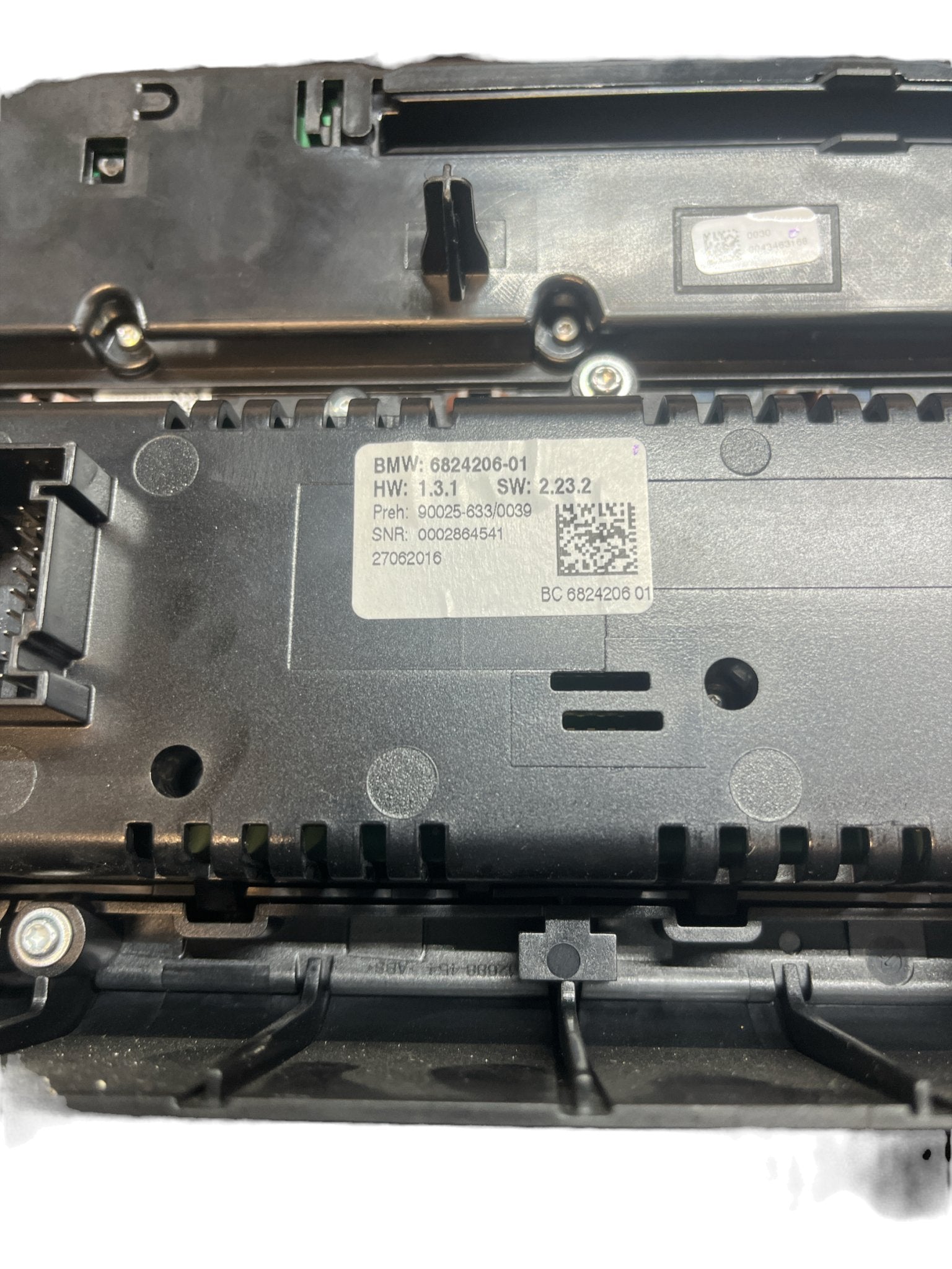 Comandi Clima / Comandi Autoradio BMW Serie 5 ( F11 - 2014 ) cod : 6824206-01 - F&P CRASH SRLS - Ricambi Usati