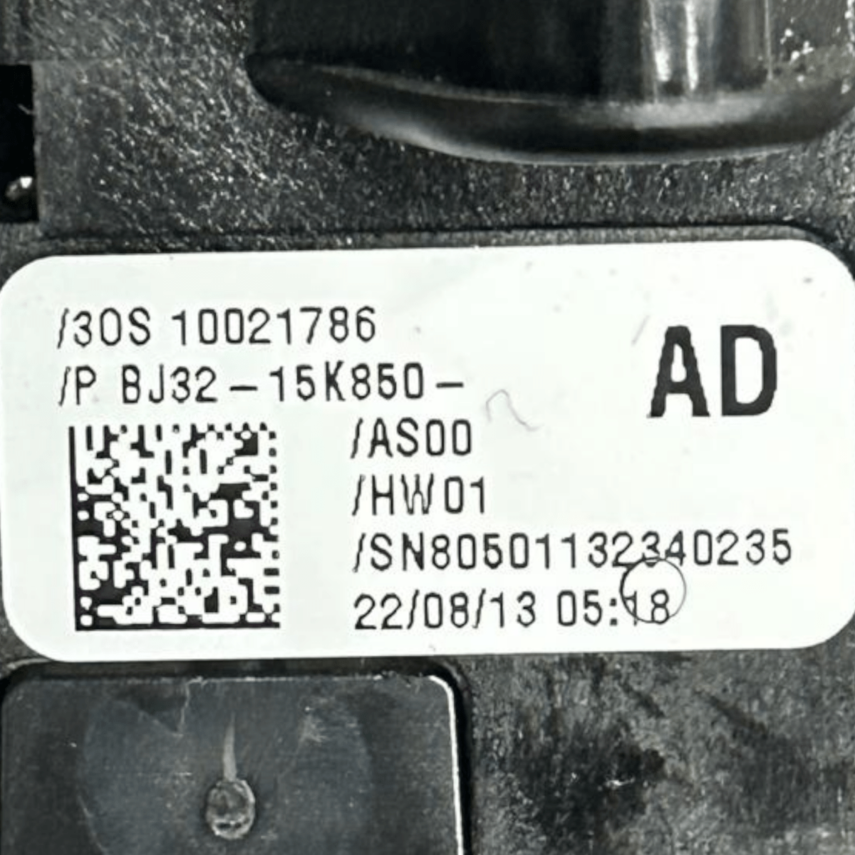 Comando freno di stazionamento range rover evoque cod:BJ32 - 15K850 - AD (2011 > 2018) - F&P CRASH SRLS - Ricambi Usati