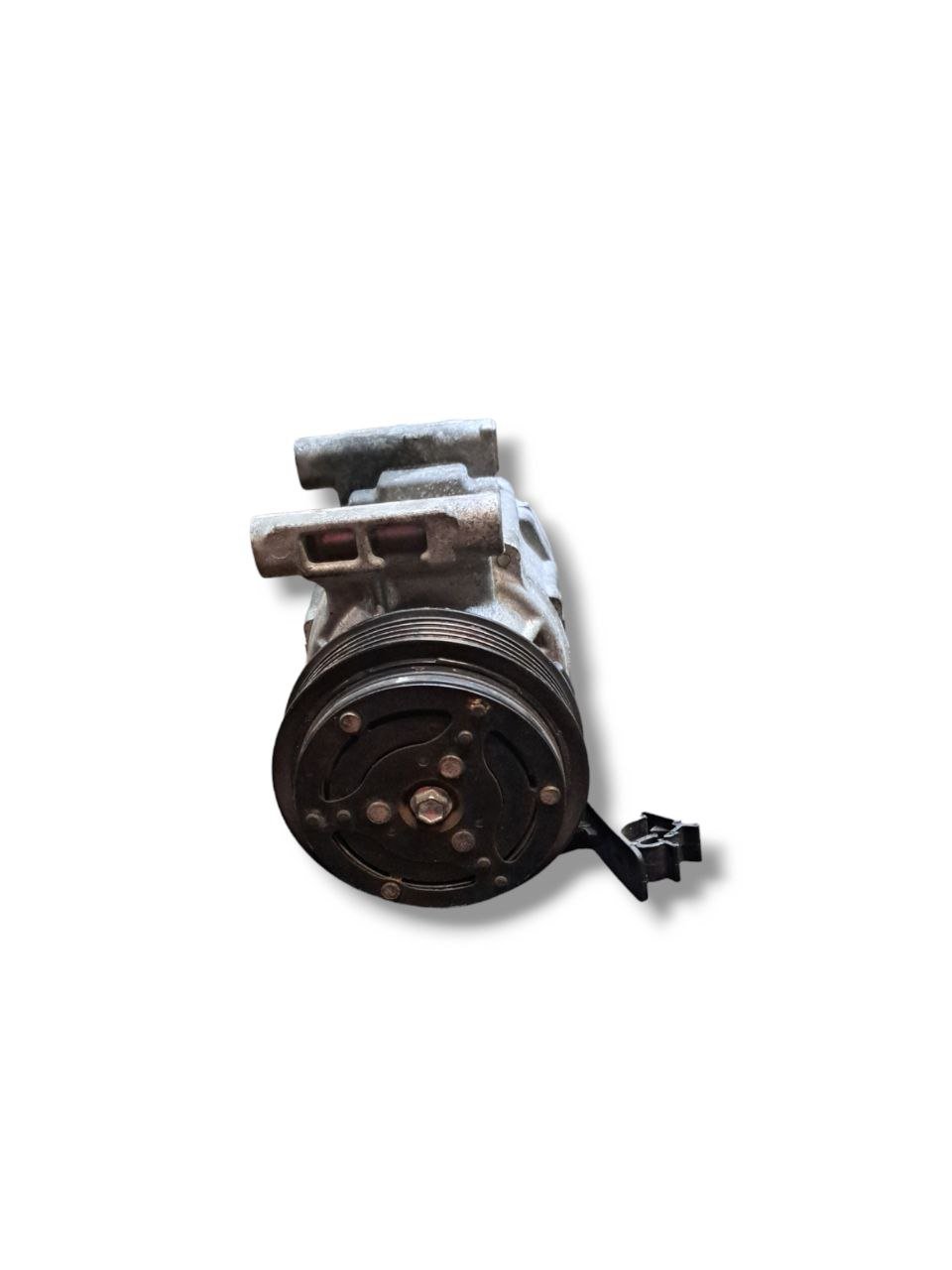 Air conditioning compressor Fiat Grande Punto 1.2b (2007) COD:51747318 - F&P CRASH SRLS - Used Parts