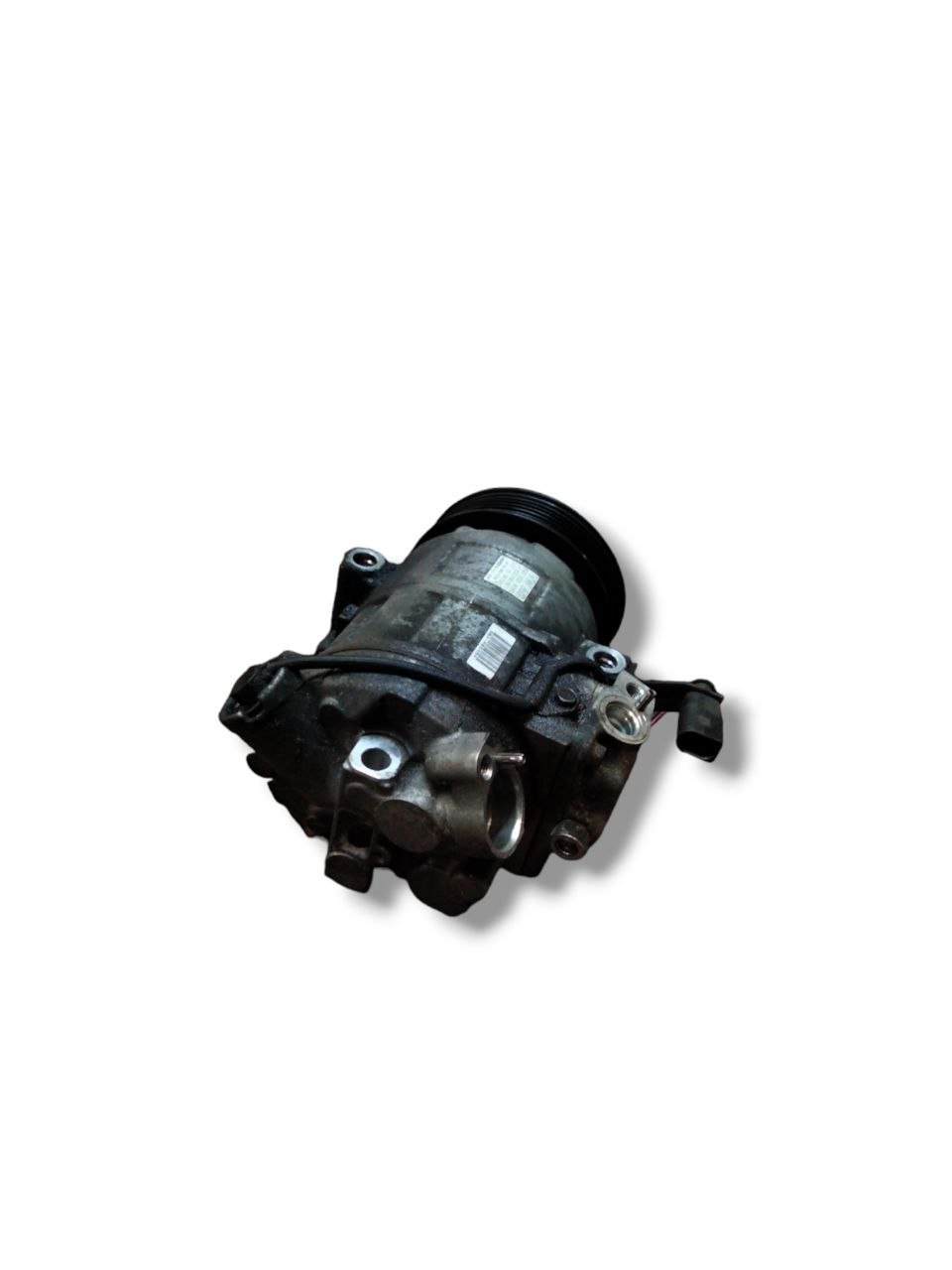 Compressore aria clima Volkswagen Polo 9N / Skoda Fabia / Volkswagen Fox / Lupo / Audi A2 1.2b (2004)cod.6Q0820808C - F&P CRASH SRLS - Ricambi Usati