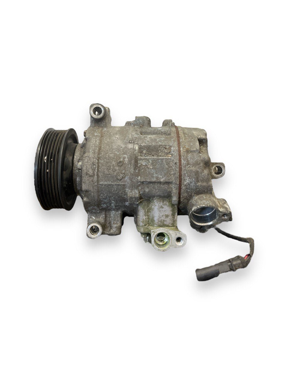 Air Conditioning Compressor Audi A8 D3 4.2 Diesel (2002 to 2010) code: 4E0260805AQ - F&P CRASH SRLS - Used Spare Parts