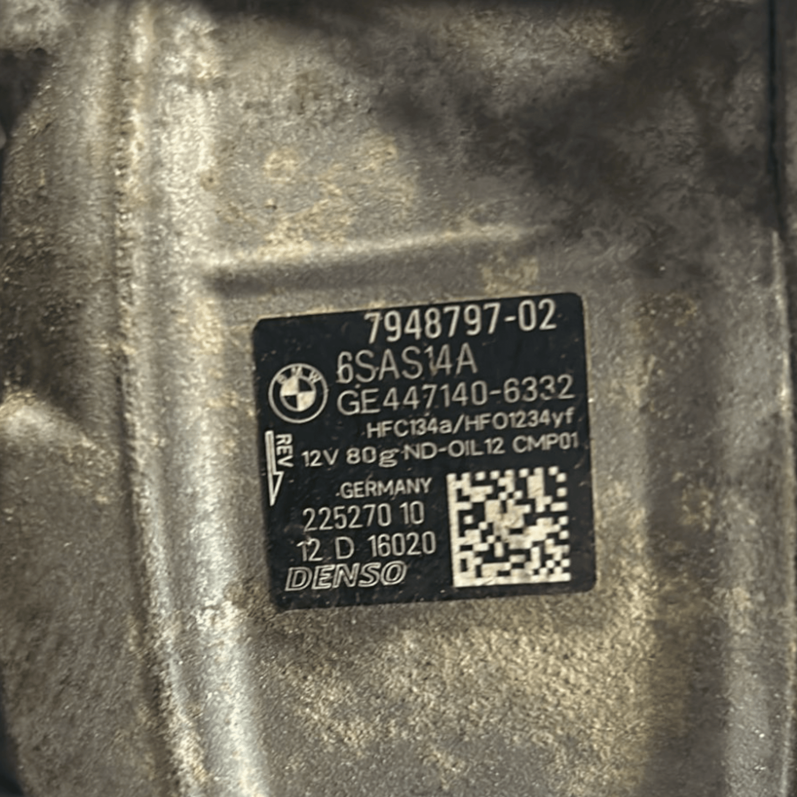 Air conditioning compressor Bmw series 1 F40 1.5 Diesel code:7948797 - 02 (2019 > 2024) - F&P CRASH SRLS - Used Parts