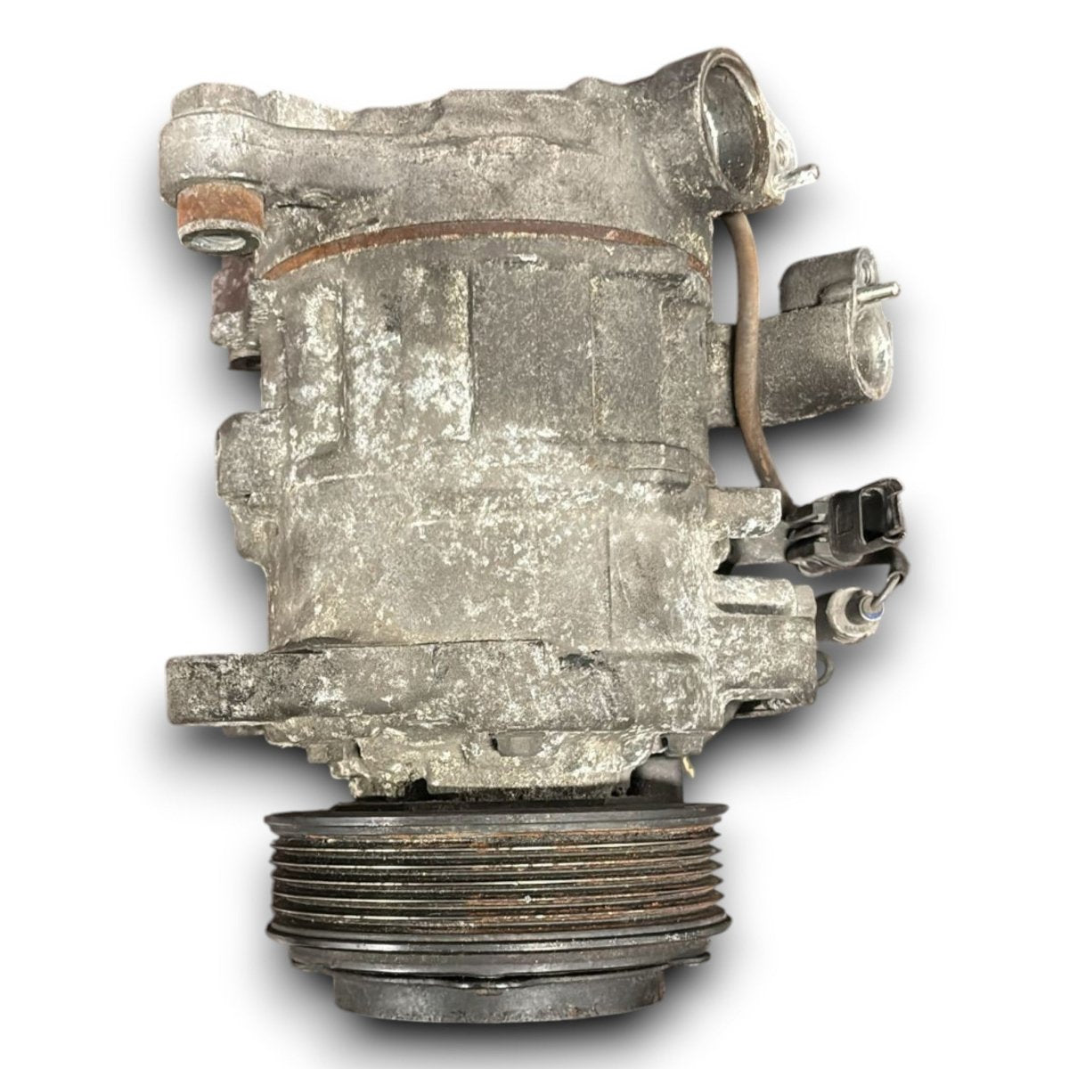 Compressore aria condizionata Bmw serie 3 f30 cod . 447260 - 4710 2.0 diesel (2012 > 2019) - F&P CRASH SRL - Ricambi Usati