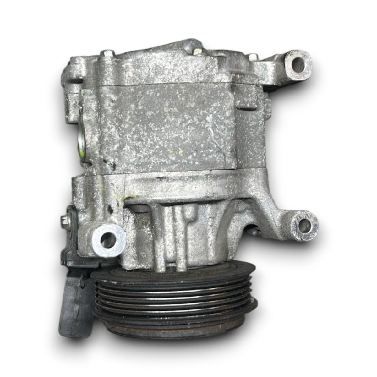 Compressore aria condizionata Fiat 500 52060461 1.2 benzina (2015 > ) - F&P CRASH SRL - Ricambi Usati