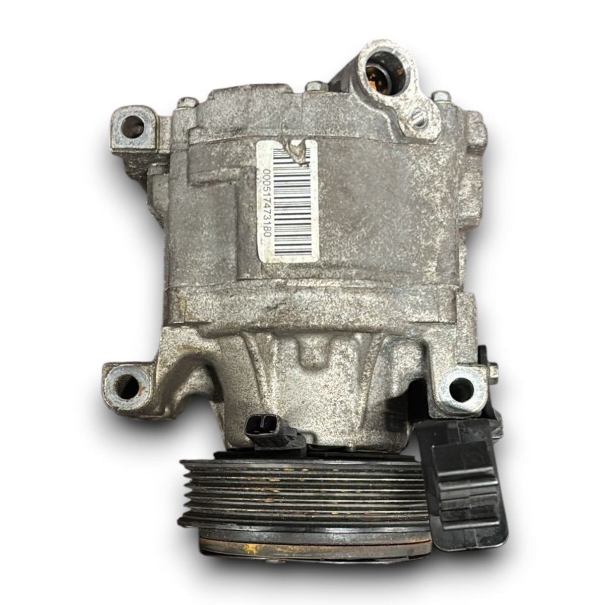 Compressore aria condizionata fiat panda 312 cod . 000517473180 1.2 benzina (2012 >) - F&P CRASH SRL - Ricambi Usati