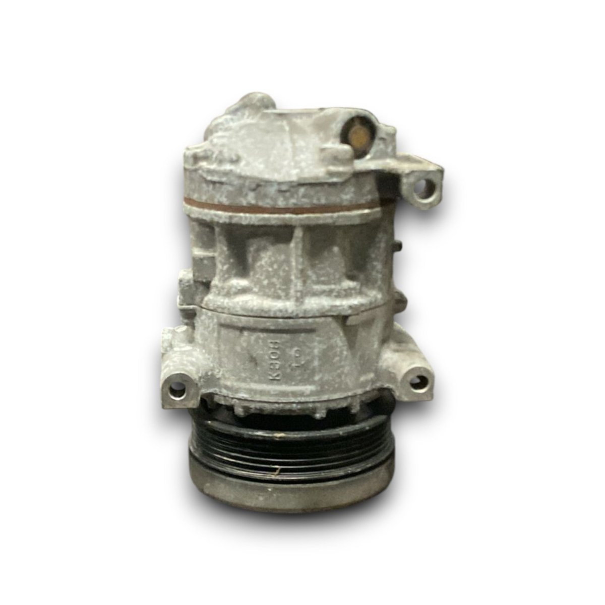 Air conditioning compressor fiat punto evo code . 55194880 1.4 petrol (2012 >) - F&P CRASH SRL - Used Parts