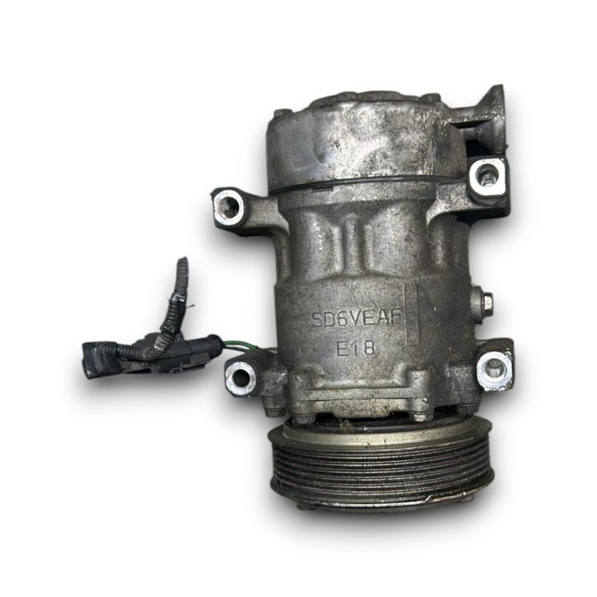 Compressore aria condizionata Ford Fiesta V 2s6119d629ae 1.4 diesel (2002 > 2008) - F&P CRASH SRL - Ricambi Usati