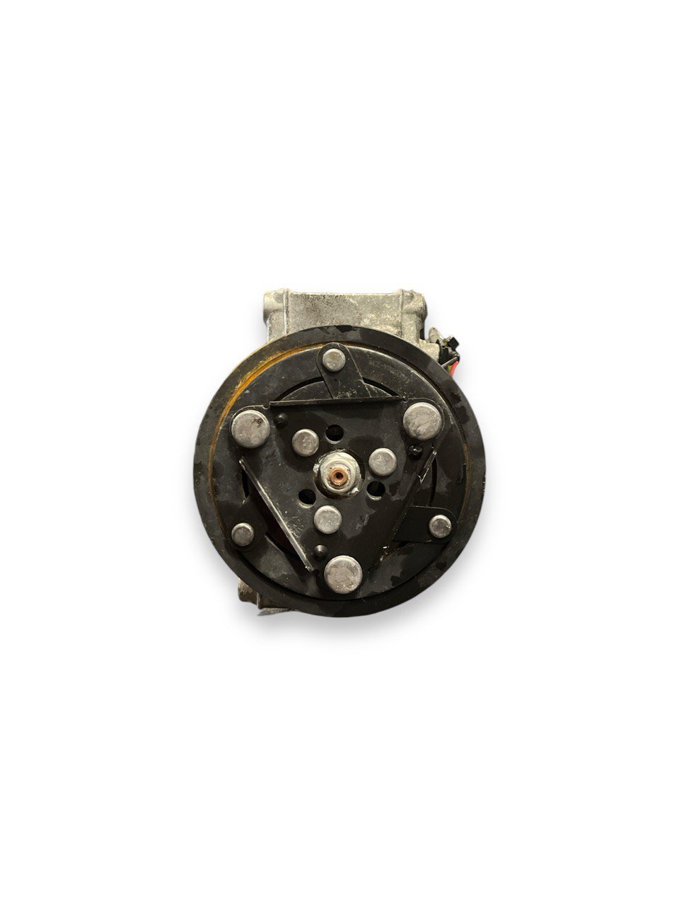 Compressore Aria Condizionata Nissan Juke F16 1.0 Benzina (2019>) cod: 926002888R - F&P CRASH SRLS - Ricambi Usati