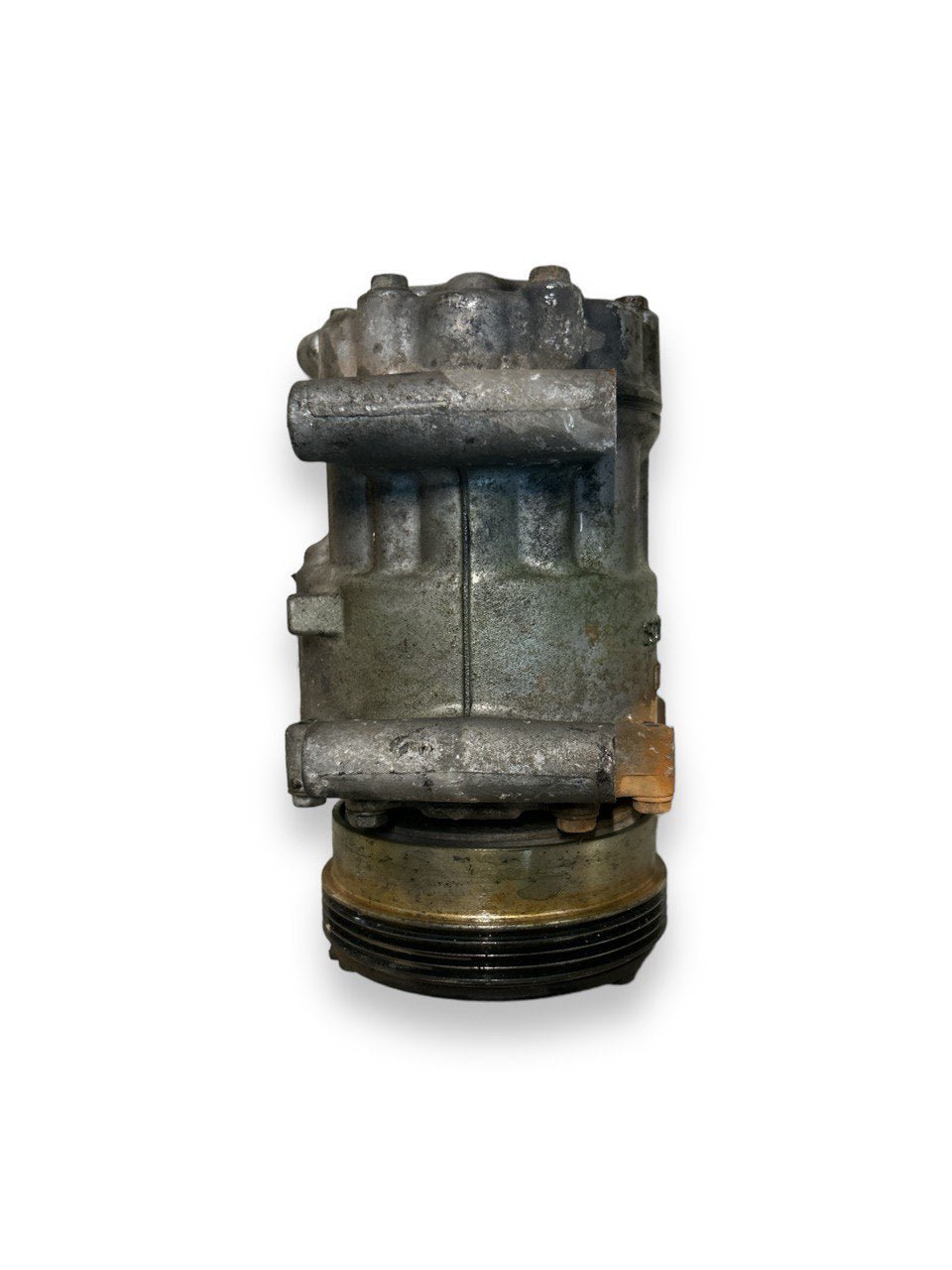 Air Conditioning Compressor Renault Clio II 1.2 Petrol code.8200618853 (1998 > 2010) - F&P CRASH SRLS - Used Parts